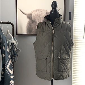 Thread and supply vest!